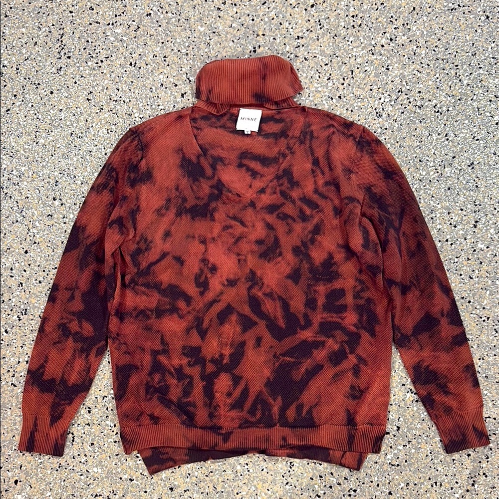 Boutique Brand MINNE cut out chest textured turtle neck tie dye sweater
